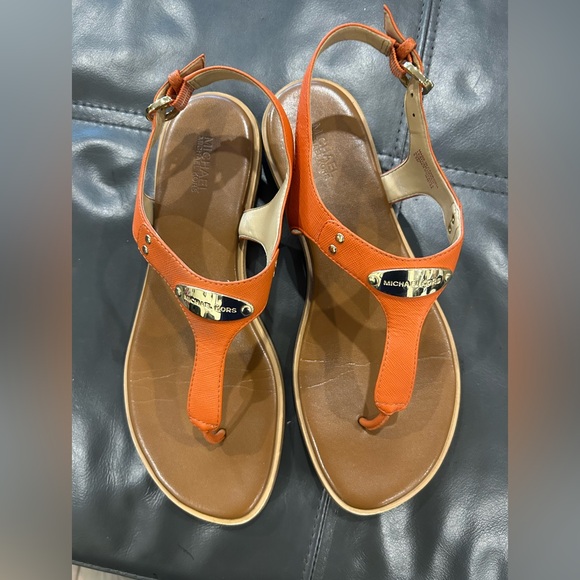 Michael Kors Tangerine T-Strap Sandals - Picture 5 of 5
